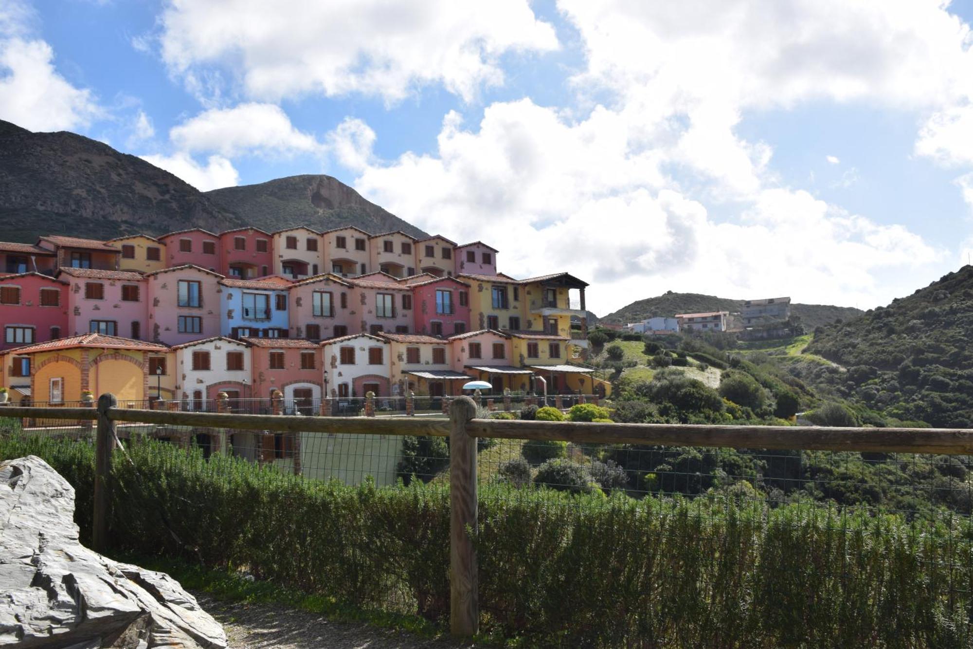 La Villa Tanca Piras Nebida Buitenkant foto