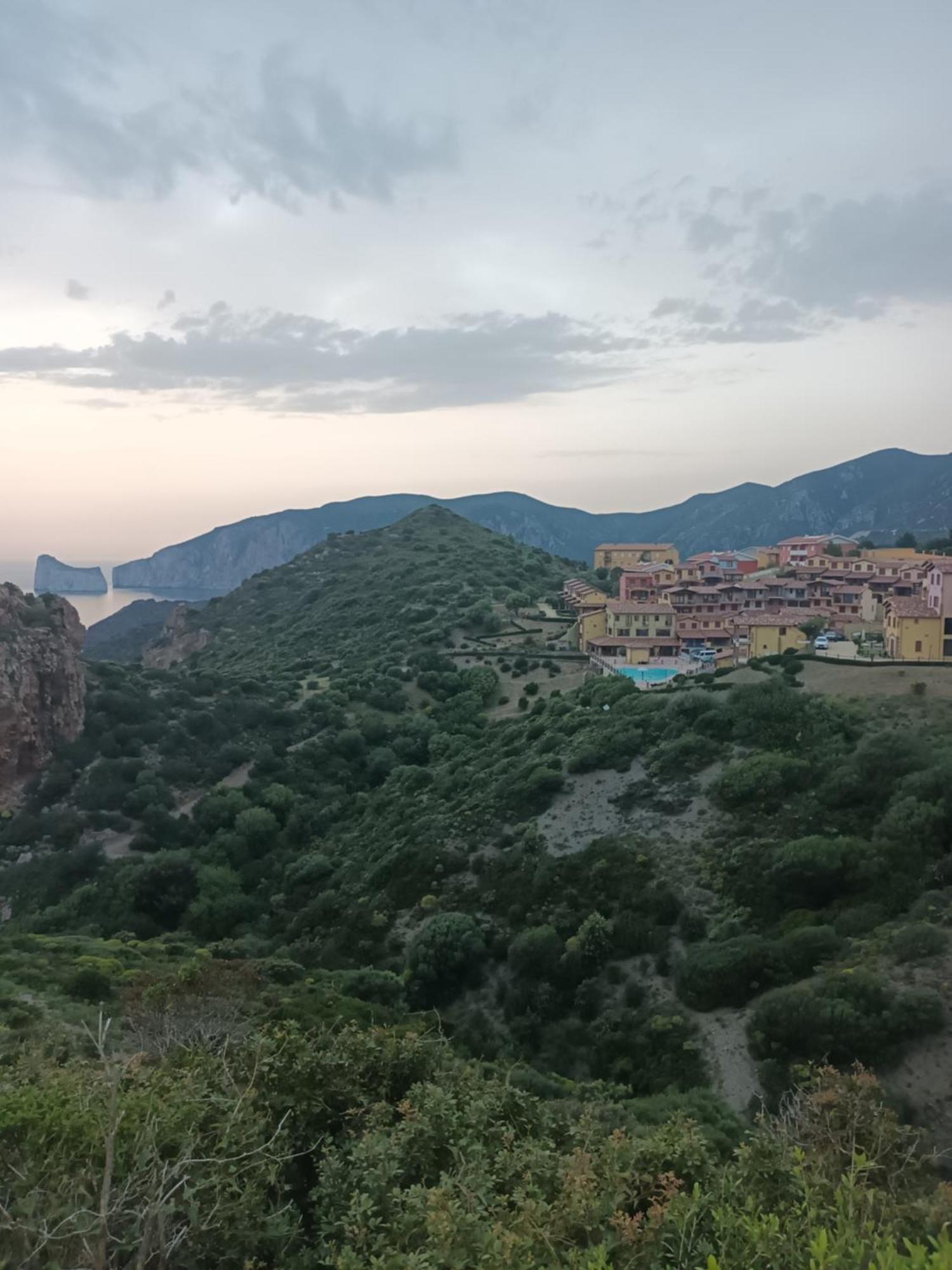 La Villa Tanca Piras Nebida Buitenkant foto